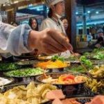 В Китае приняли закон о борьбе с расточительством в еде