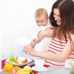 ТОП-10 продуктов для кормящей мамы