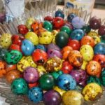 Красим перепелиные яйца на Пасху – инструкция к применению