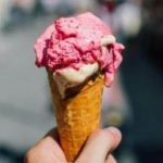 Диетолог назвала россиянам максимально допустимую порцию мороженого в неделю