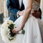Мечта о незабываемой свадьбе не осуществилась: невеста лишилась ног